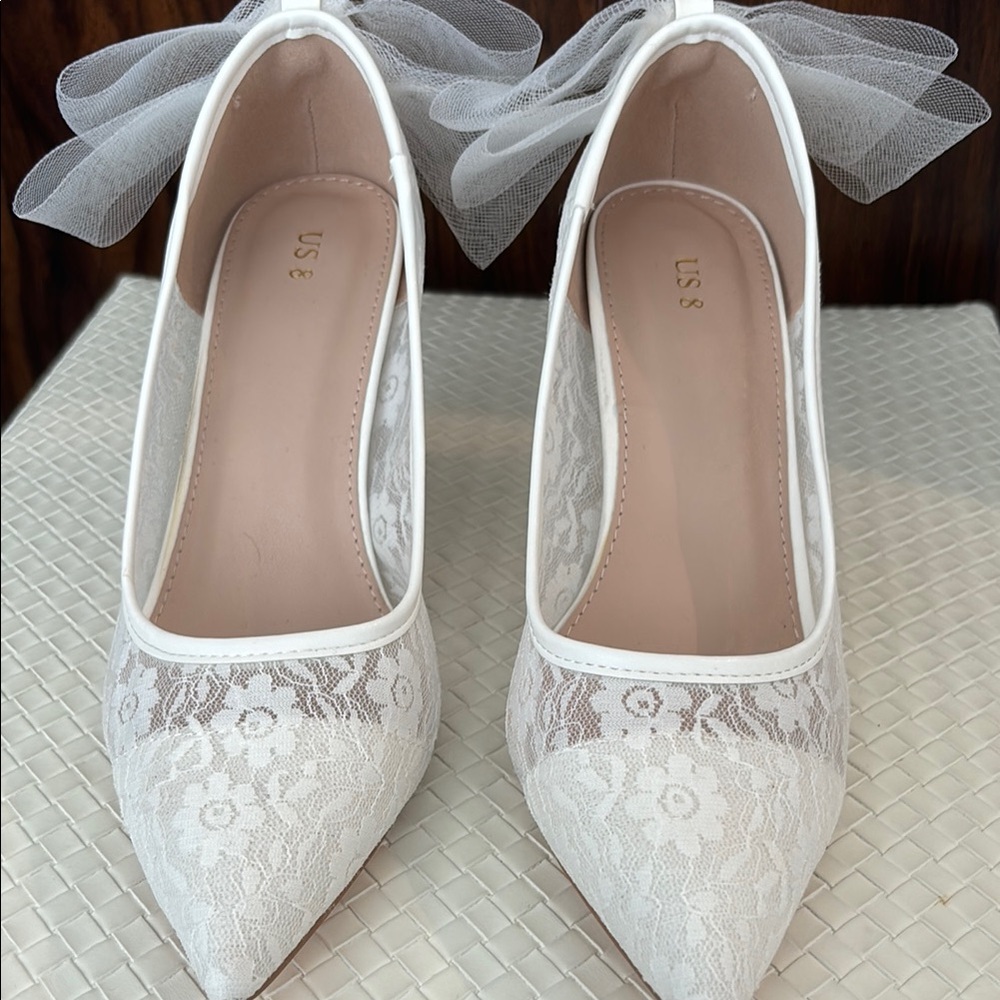 Unique Bridal White Lace Women's Heels with Tulle Bow Detail (never worn)